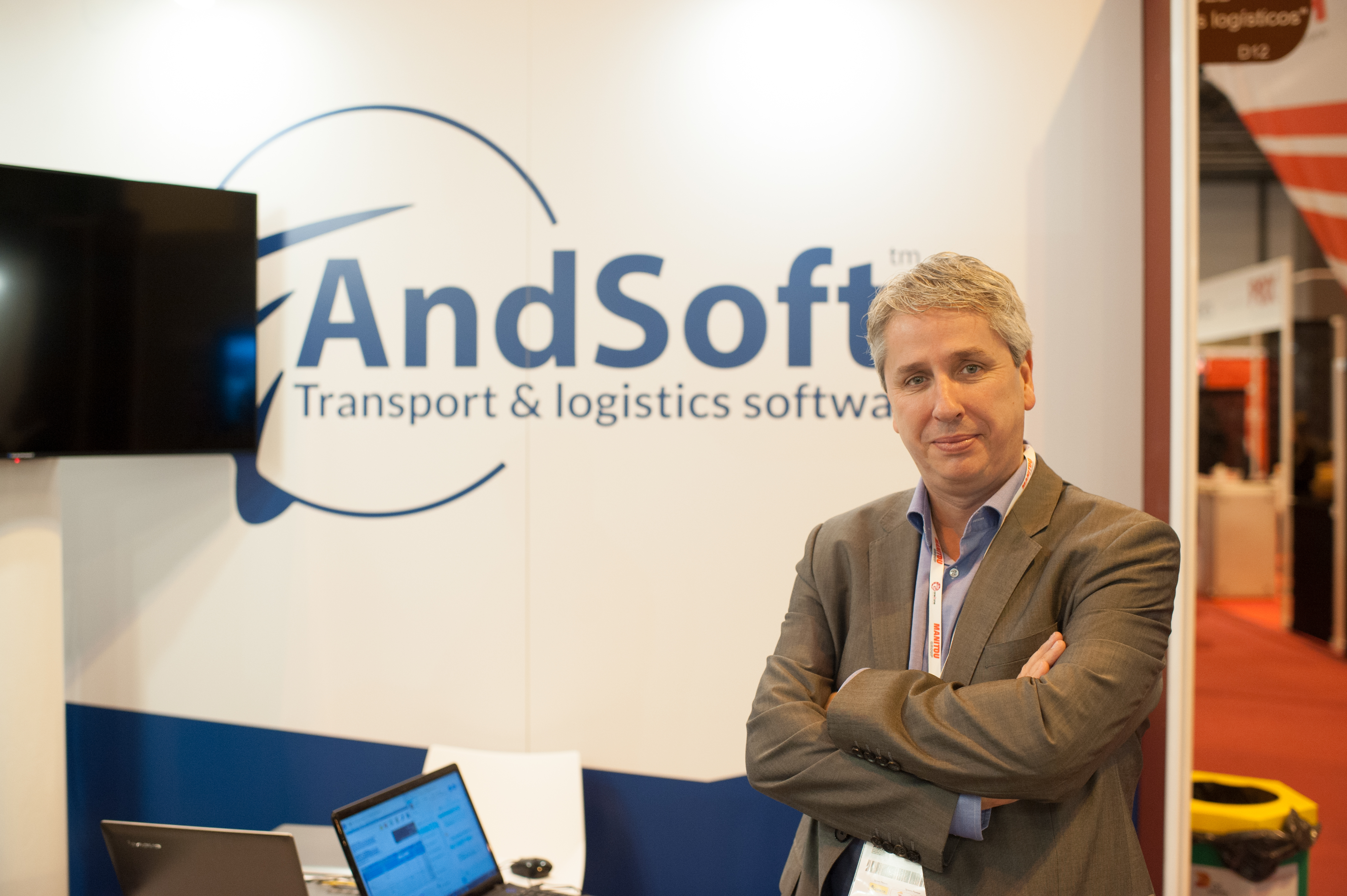 Víctor Vilas en stand AndSoft Logistics Madrid 2015